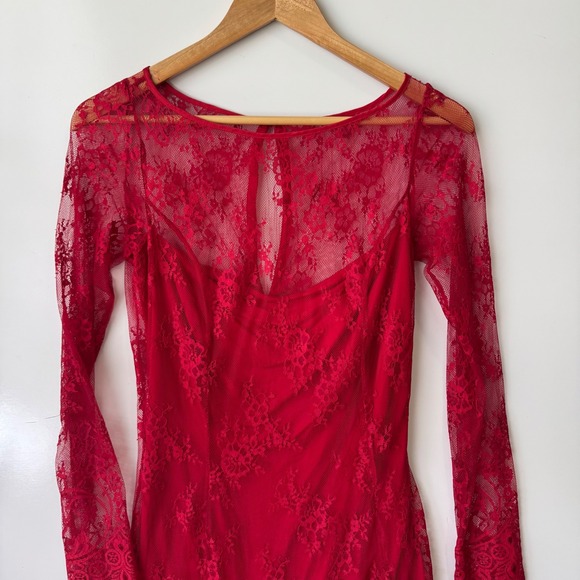 MNG Collection Lace Mini Dress Long Sleeve Button Back‎ Red Size 6 - Picture 6 of 7